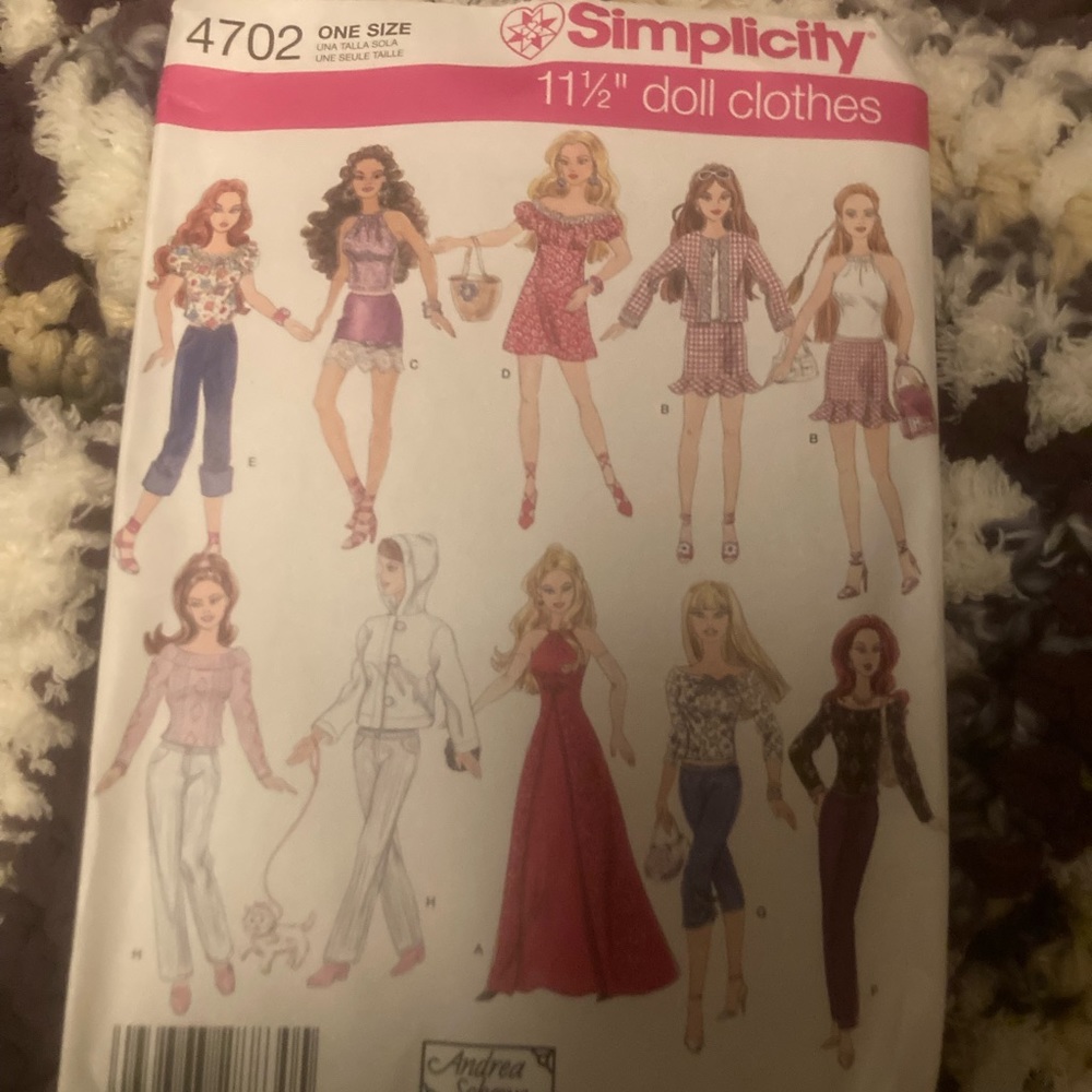 Simplicity 11 1/2” doll clothes